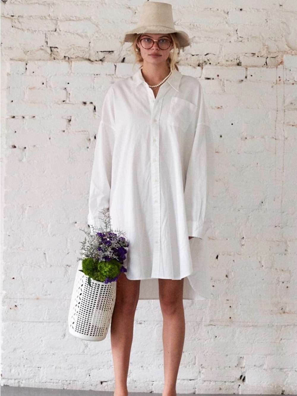 Relaxed White Button-Front Shirt Dress